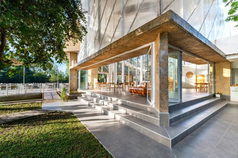 Varee Valley Jungle Junction 餐厅和咖啡厅由 NPDA Studio 设计