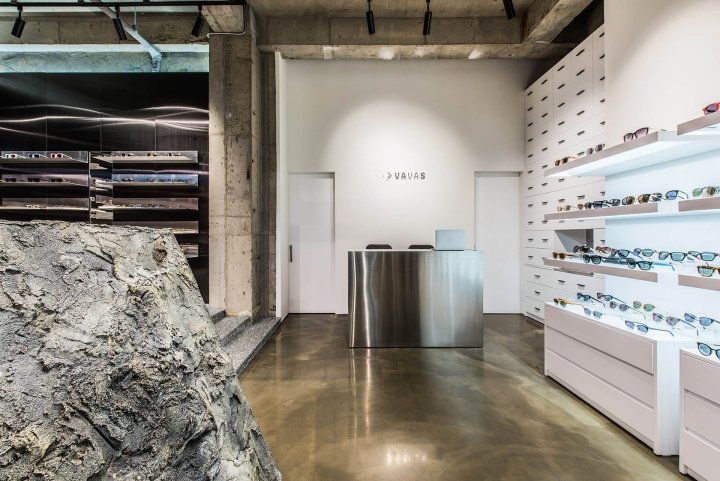 Vavas 眼镜店，由 Niiiz Design Lab 设计，位于首尔江南区论岘洞