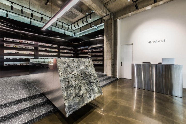 Vavas 眼镜店，由 Niiiz Design Lab 设计，位于首尔江南区论岘洞