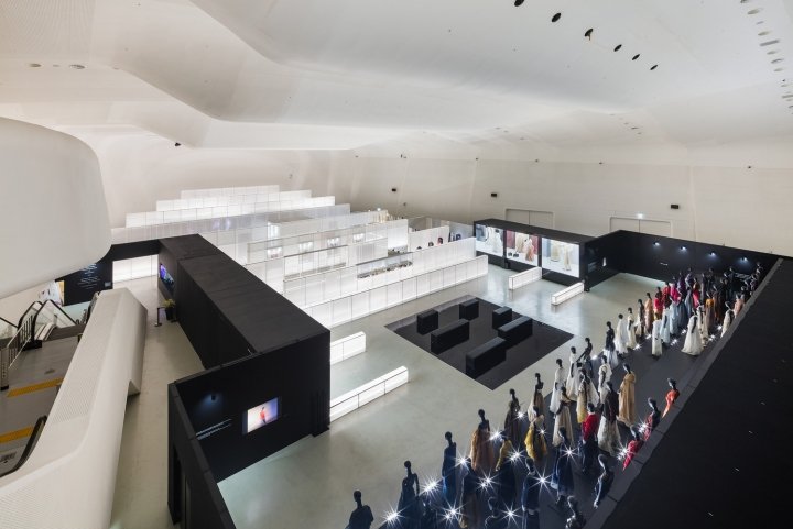 自然之衣的多功能性：Farming Architecture 举办的韩服展览，韩国首尔