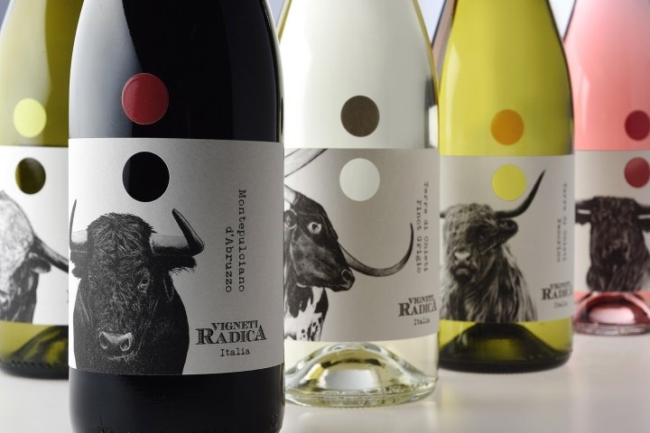 Vigneti Radica 包装由 Spazio Di Paolo 设计