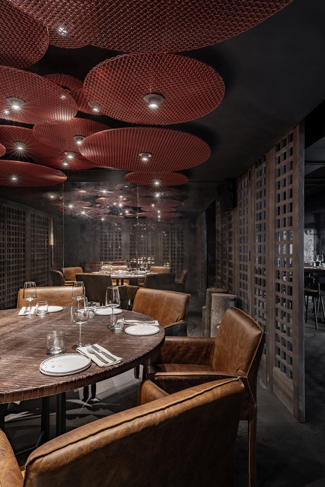 Virgin Izakaya Bar Odesa by Yodezeen