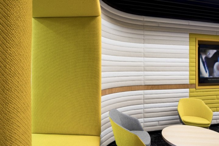 Vision Australia 办公室，由 Hot Black 设计，澳大利亚墨尔本