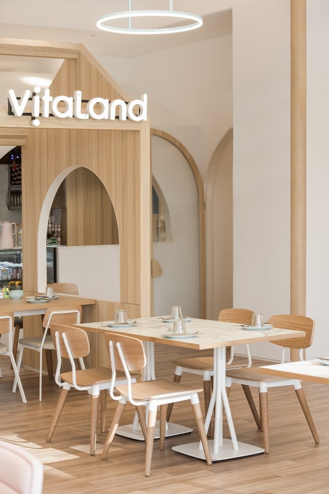 Vitaland 儿童餐厅由 Golucci Interior Architects 设计