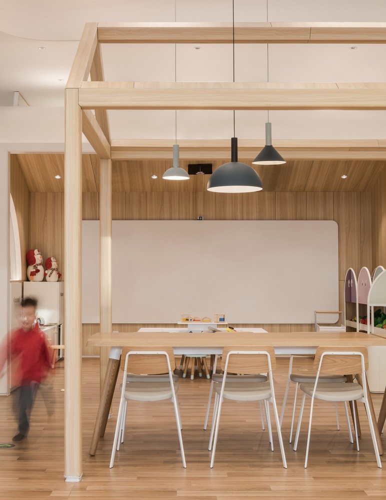 Vitaland 儿童餐厅由 Golucci Interior Architects 设计