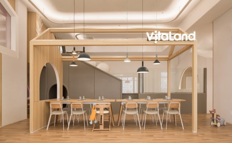 Vitaland 儿童餐厅由 Golucci Interior Architects 设计