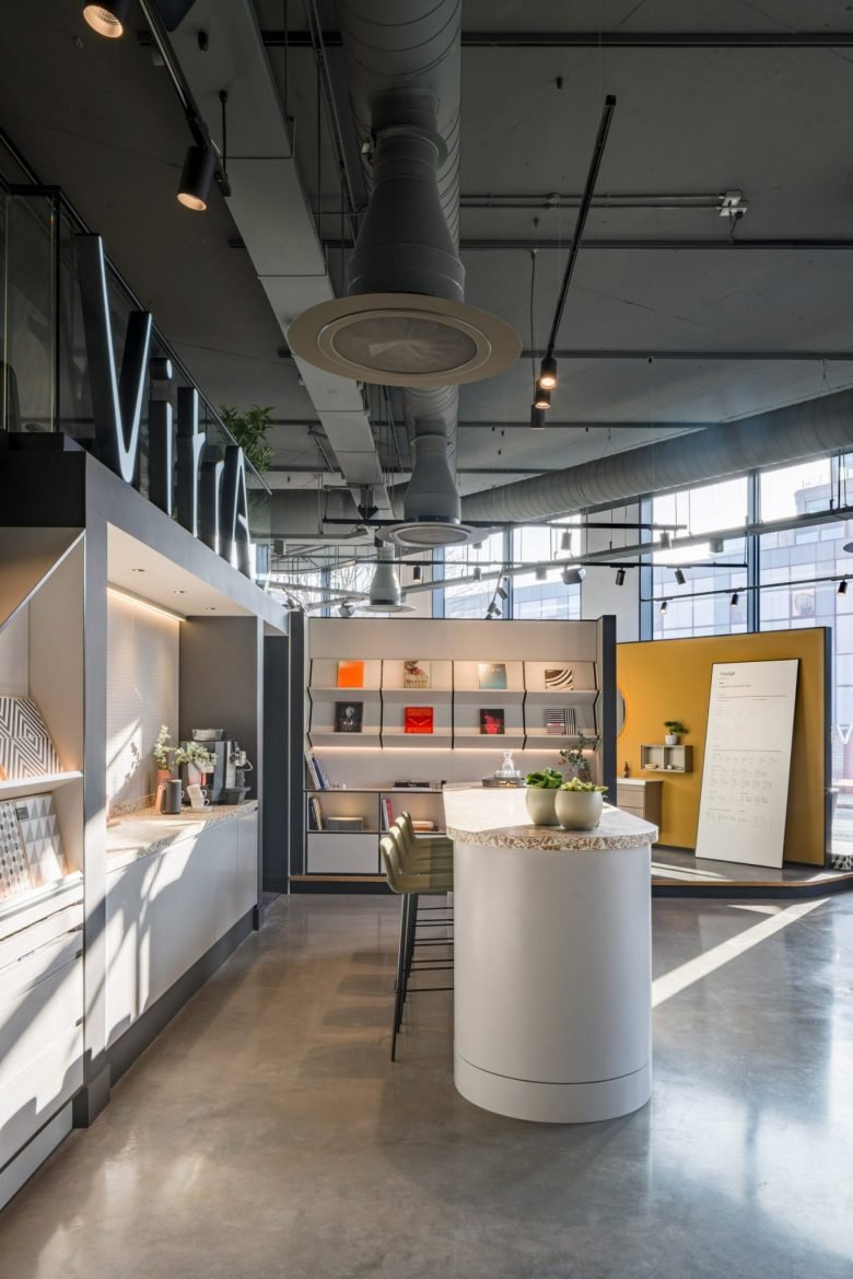 TP Bennett 的 VitrA 旗舰展厅