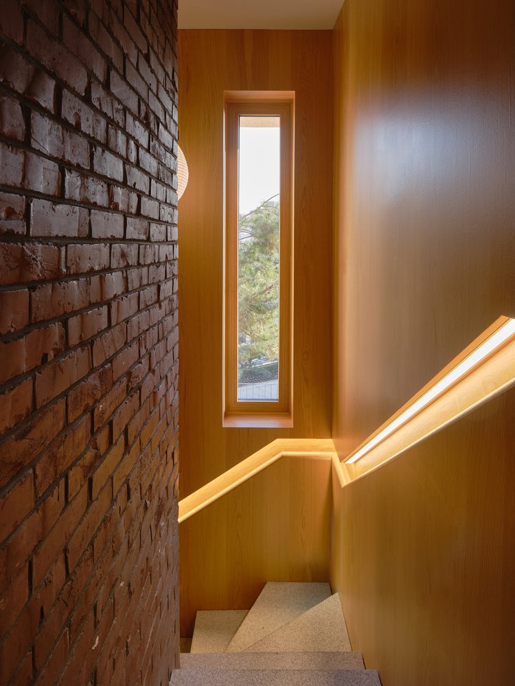 由夏尔巴人设计的 Vonzrr 咖啡馆