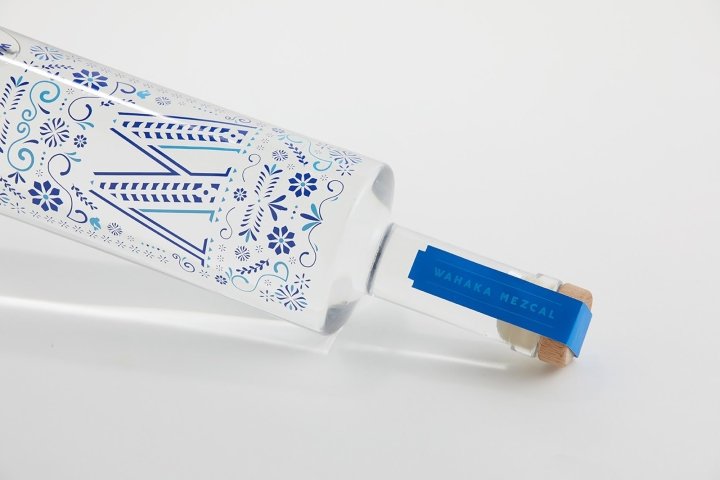 索菲亚的瓦哈卡梅斯卡尔包装