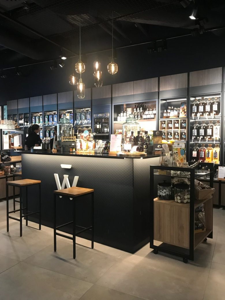 WAJOS 旗舰店概念