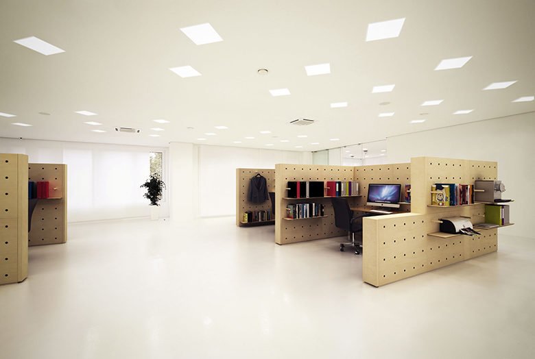 WallStack - 简单的模块化系统。在很多方面都有功能。