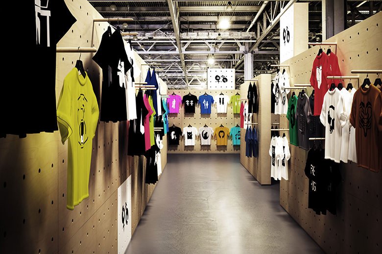 WallStack - 简单的模块化系统。在很多方面都有功能。