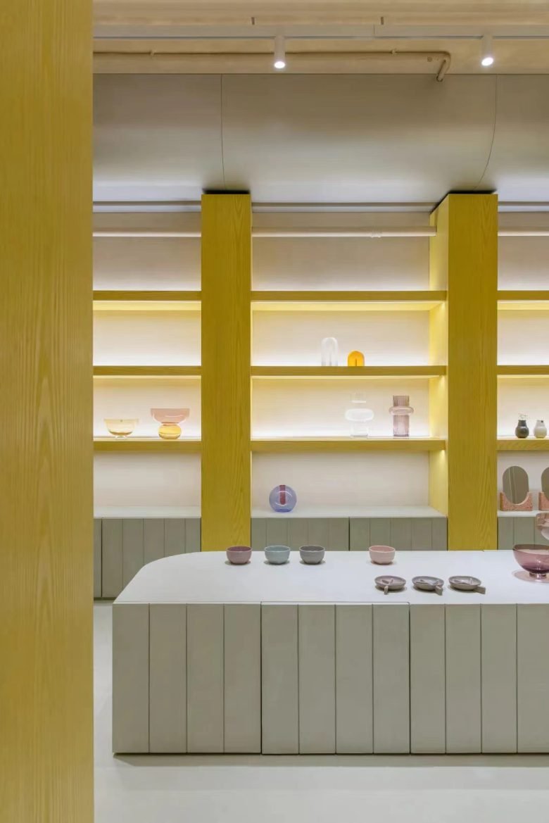 ILO Living Showroom，由赫尔辛基 Yatofu Creatives 设计