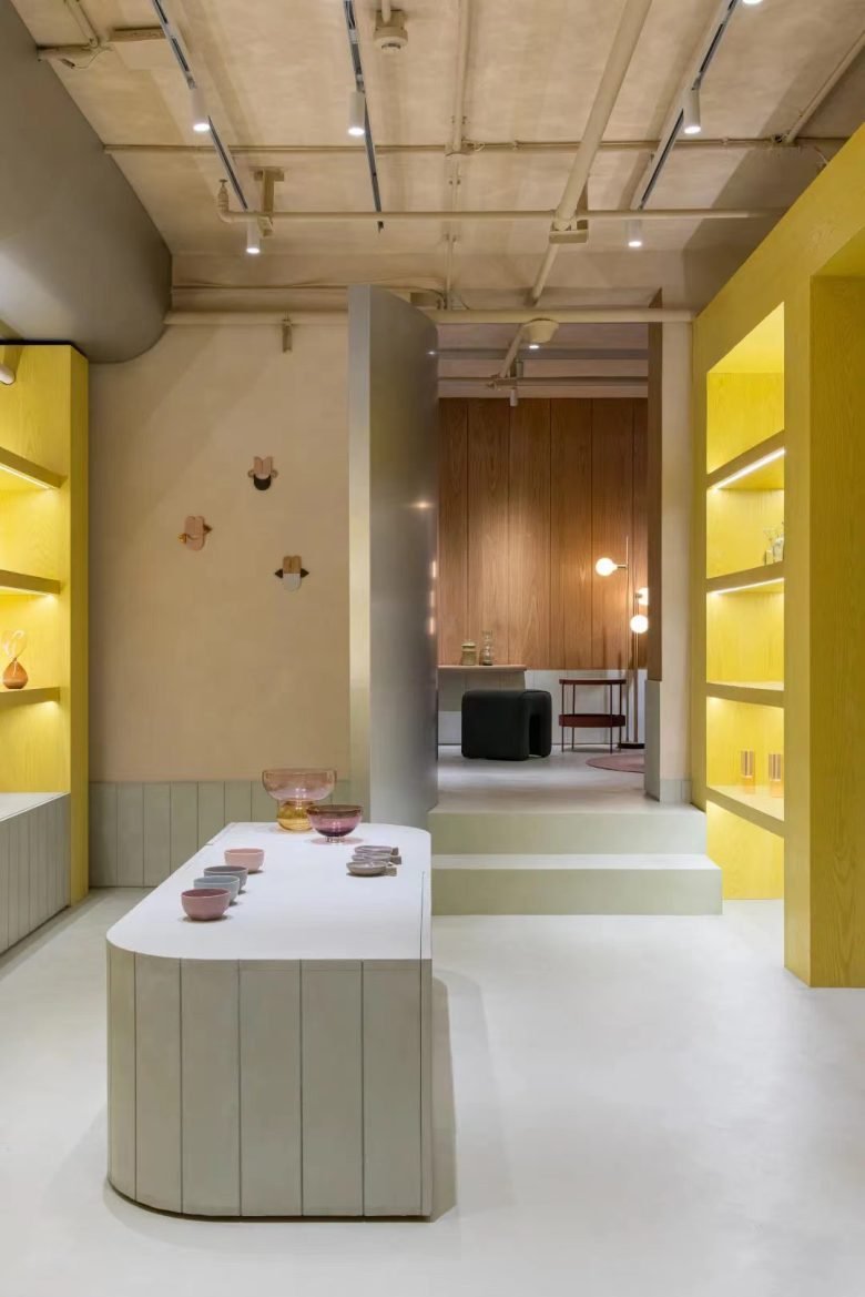 ILO Living Showroom，由赫尔辛基 Yatofu Creatives 设计