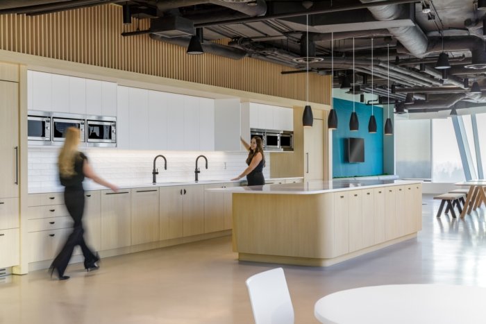 韦斯特兰保险公司 Aura 办事处