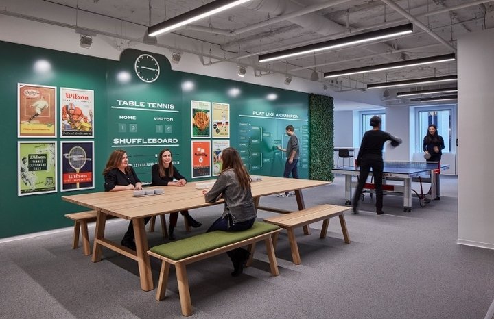 威尔逊体育用品办公室，由 Gensler 设计，芝加哥 - 伊利诺伊州