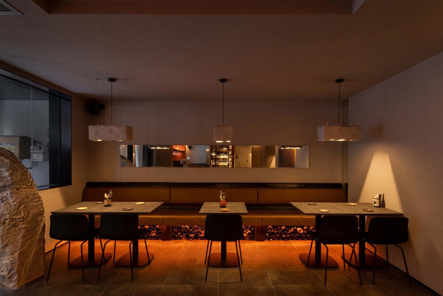 WT Architects 的葡萄酒坚果