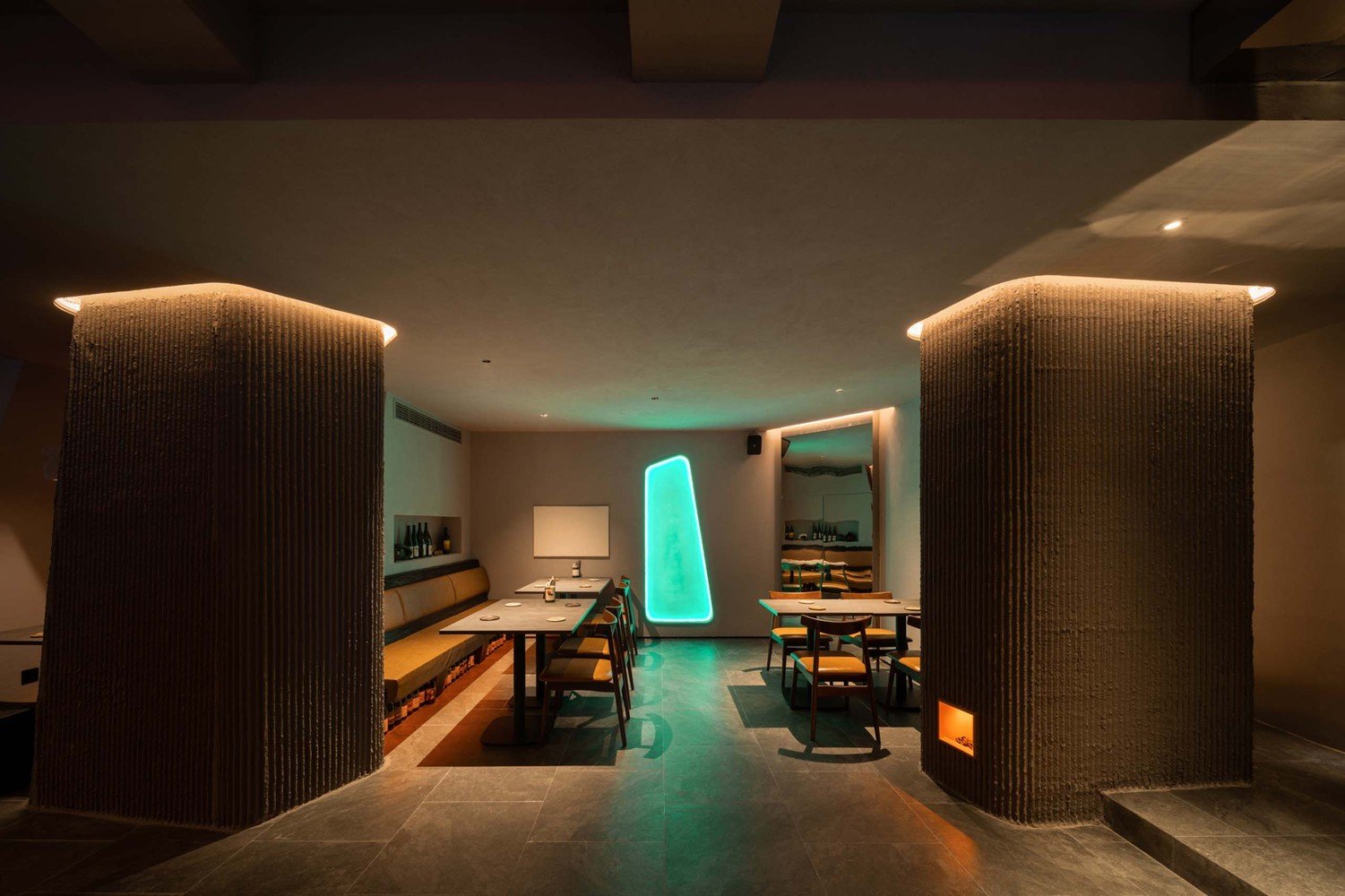 WT Architects 的葡萄酒坚果