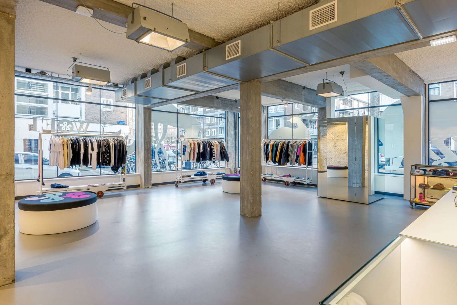 佩伊 (Pey) 的《Woei 鹿特丹》 佩伊 (Pey) 的《Woei 鹿特丹》