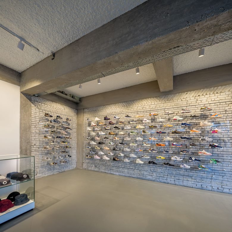 佩伊 (Pey) 的《Woei 鹿特丹》 佩伊 (Pey) 的《Woei 鹿特丹》