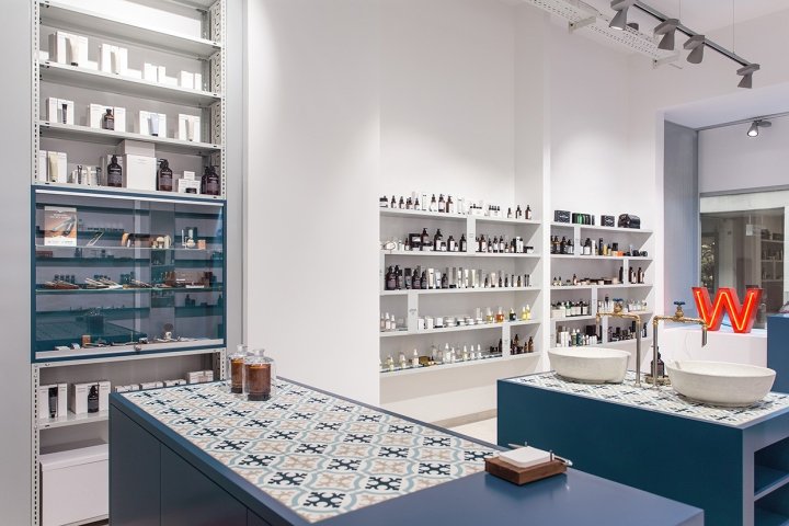 Woodberg – Why the Friday 天然美容用品店，达姆施塔特 – 德国