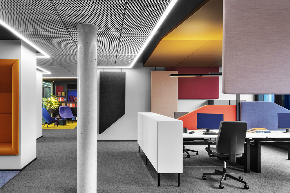 Wörwag Pharma 办公室由 Ippolito Fleitz 集团设计 Wörwag Pharma 办公室由 Ippolito Fleitz 集团设计