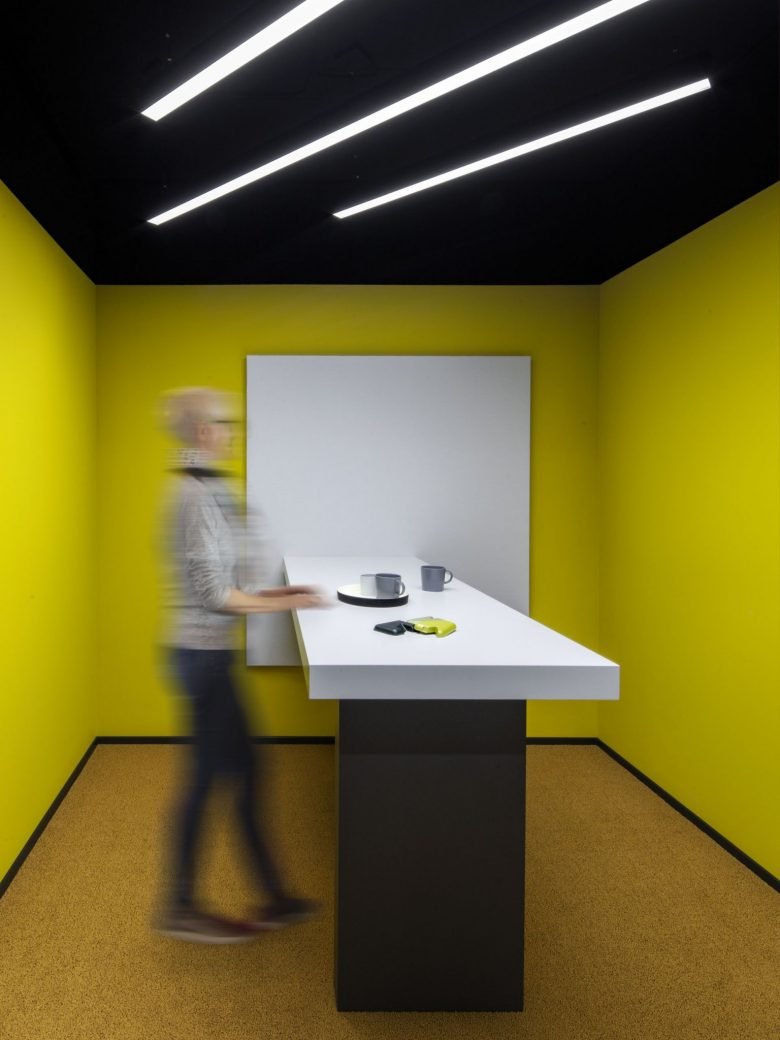 Wörwag Pharma 办公室由 Ippolito Fleitz 集团设计 Wörwag Pharma 办公室由 Ippolito Fleitz 集团设计