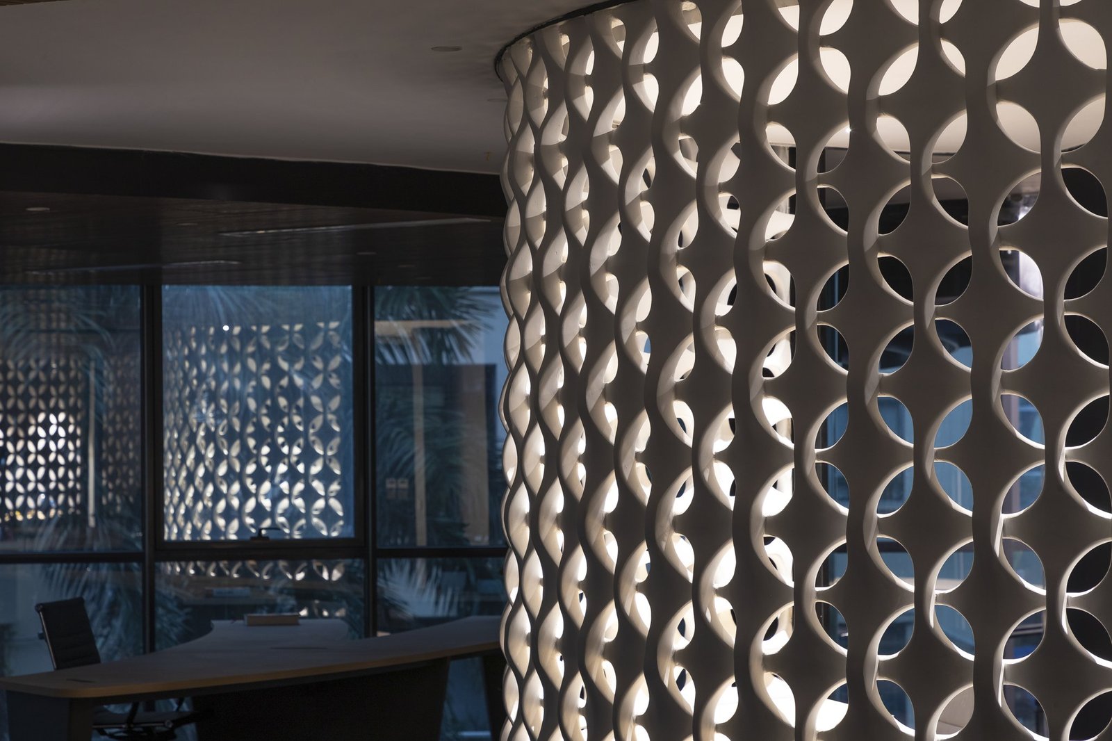 编织屏风办公室