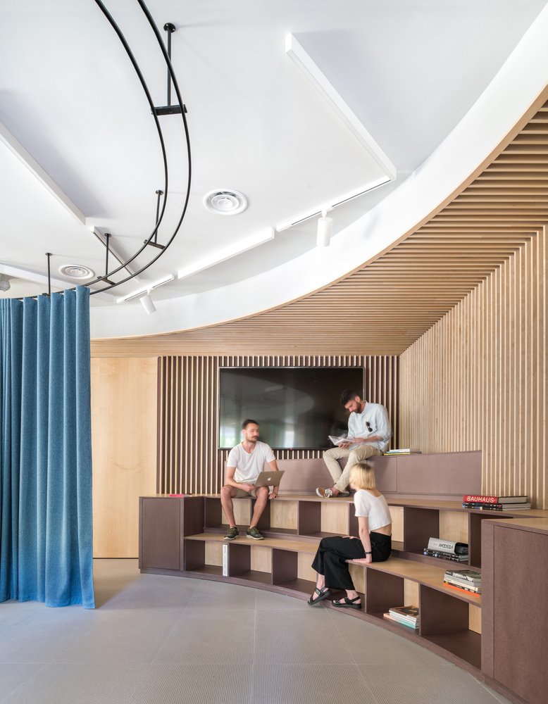 ENORME Studio 的 Xeito 投资办公室