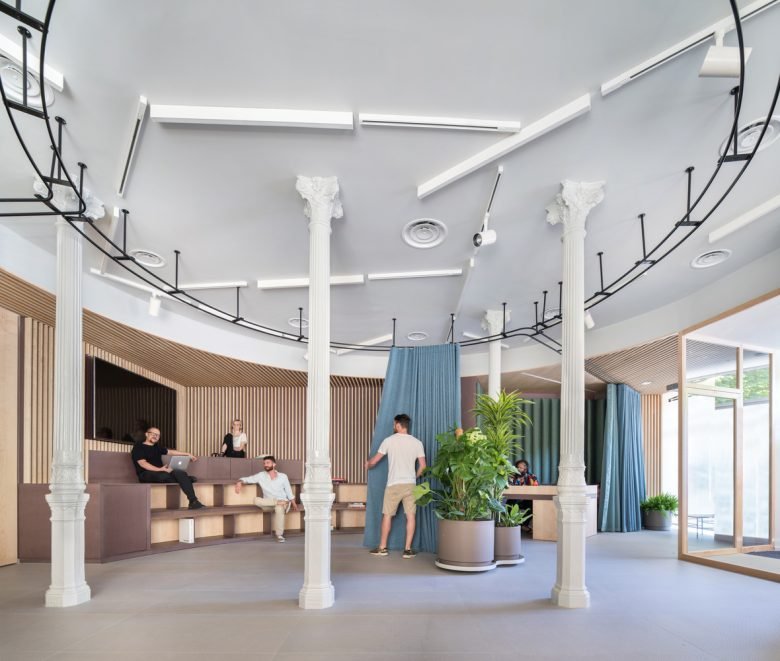 ENORME Studio 的 Xeito 投资办公室