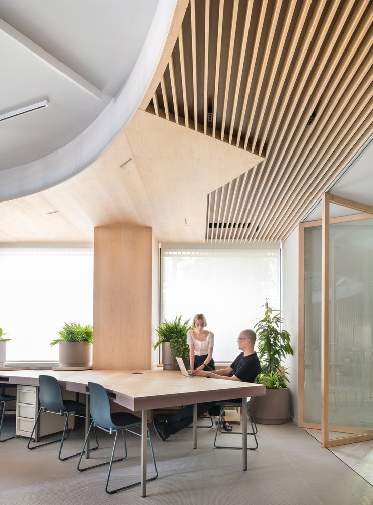 ENORME Studio 的 Xeito 投资办公室