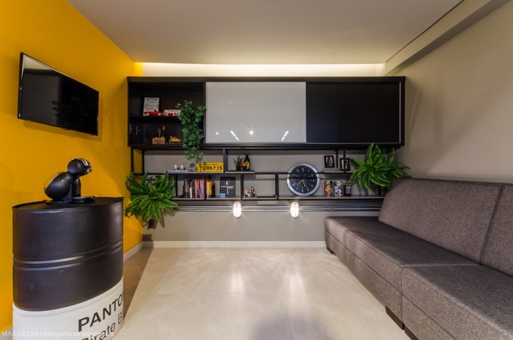 YORK design+digital 总部由 NID 工作室设计，乌贝兰迪亚 – 巴西