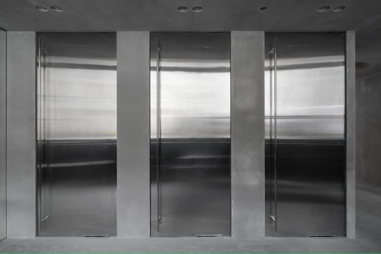 YULIAWAVE store by Gulyaev \ Tsakharias