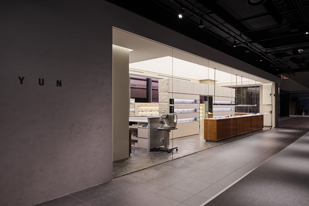 YUN 板桥店 by Seog Be Seog
