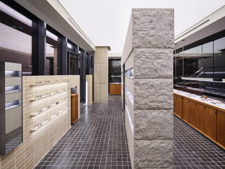 YUN 板桥店 by Seog Be Seog