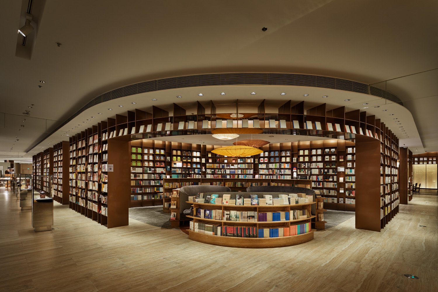 颜书店 by ikg inc.