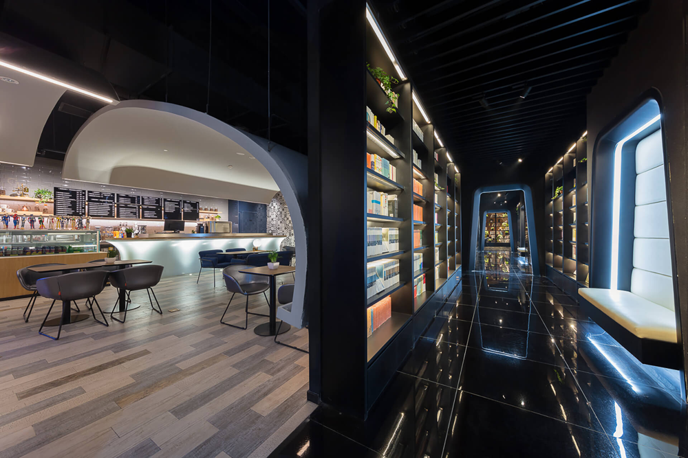 Kyle Chan & Associates 设计的“言几又”旗舰店