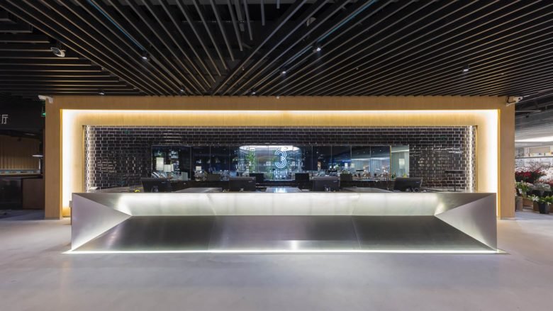 Kyle Chan & Associates 设计的“言几又”旗舰店