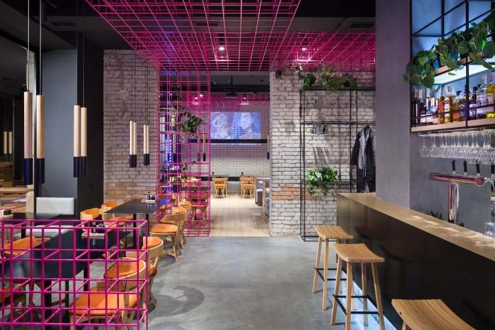 Canape 的 Yaposhka 餐厅,哈尔科夫 – 乌克兰 Canape 的 Yaposhka 餐厅,哈尔科夫 – 乌克兰