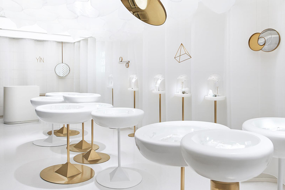 Yin boutique by Okamoto Deguchi Design