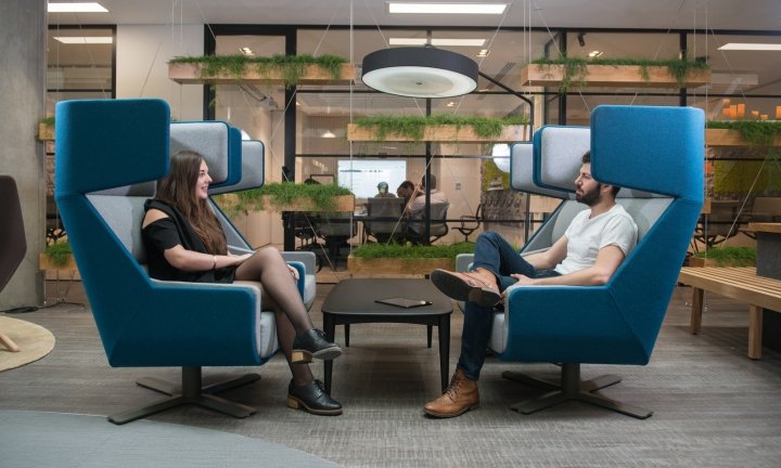 Yoox Net-A-Porter 技术中心，Grimshaw，英国伦敦