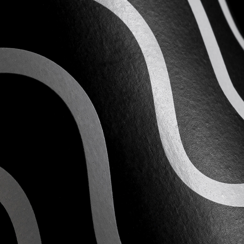 Stefan Knezevic 的年轻盐杜松子酒