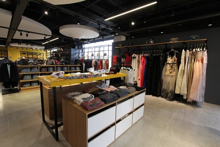 ZINO 商店，Paya Tarho，拉姆萨尔 – 伊朗