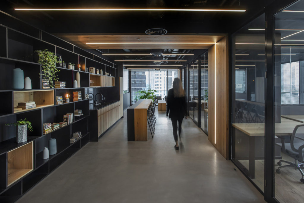 Zen Protocol 办公室，作者：Turman Romano