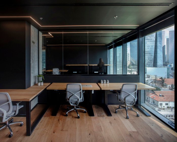 Zen Protocol 办公室，作者：Turman Romano