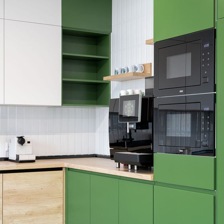 位于 15 楼的办公室,可欣赏基辅的壮丽景色,由 ZIKZAK Architects 设计的多功能办公室 位于 15 楼的办公室,可欣赏基辅的壮丽景色,由 ZIKZAK Architects 设计的多功能办公室