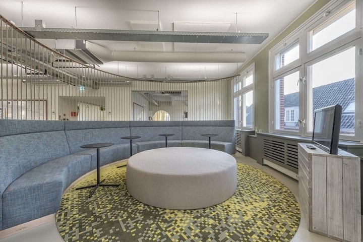 Zoover Office by D/DOCK,阿姆斯特丹 – 荷兰 Zoover Office by D/DOCK,阿姆斯特丹 – 荷兰