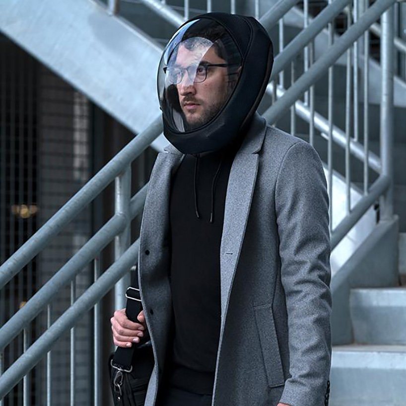 Air by MicroClimate 是一款配备 HEP​​A 过滤器和两个高功率风扇的头盔