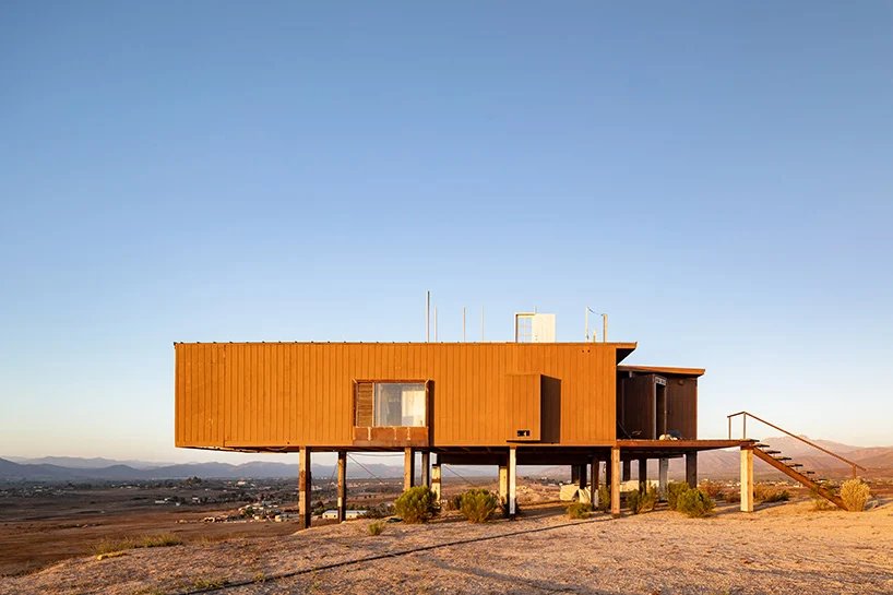 alejandro d'acosta 将 casa elias 建造为“观察和研究景观的站”