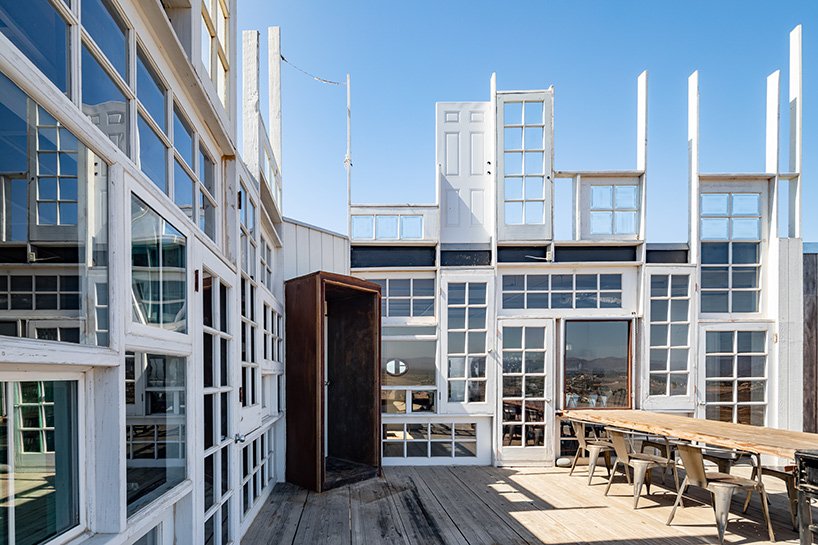 alejandro d'acosta 将 casa elias 建造为“观察和研究景观的站”